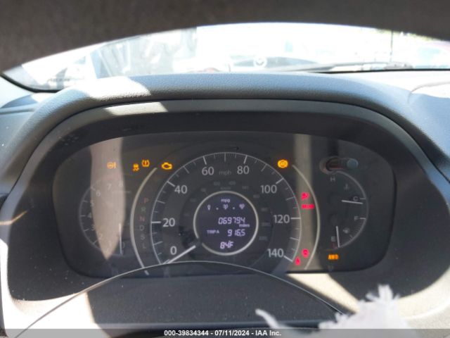 2HKRM4H38GH686609 Honda CR-V LX