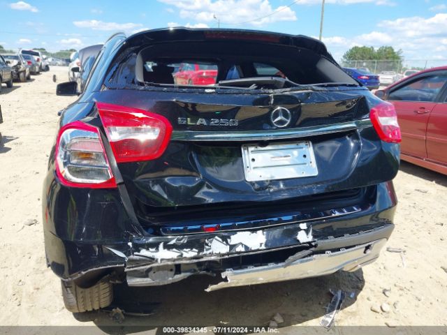 WDCTG4EB9HJ341438 Mercedes-Benz GLA 250