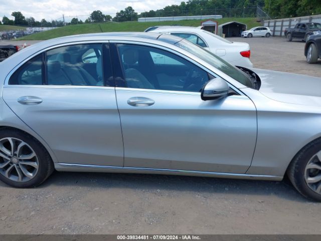 WDDWF4JB5HR252680 Mercedes-Benz C 300 Luxury/sport