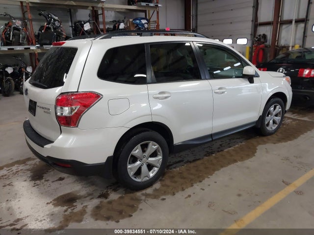 Subaru Forester 2.5i Premium 2014 JF2SJAEC5EH545362 Image 4
