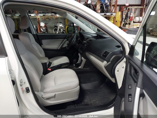 Subaru Forester 2.5i Premium 2014 JF2SJAEC5EH545362 Image 5