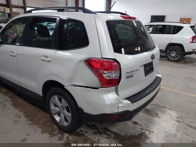 Subaru Forester 2.5i Premium 2014 JF2SJAEC5EH545362 Image 6