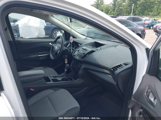 Ford ESCAPE SE 2017 1FMCU9GD7HUC17141 Image 5