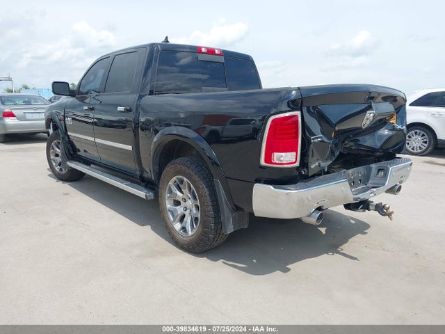 1C6RR7NM7KS704499 RAM 1500 Classic Laramie  4x4 5'7 Box