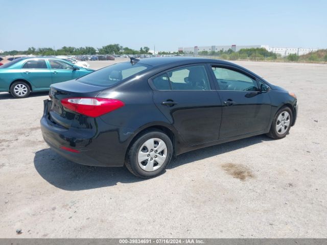 KNAFK4A6XF5381590 KIA FORTE LX