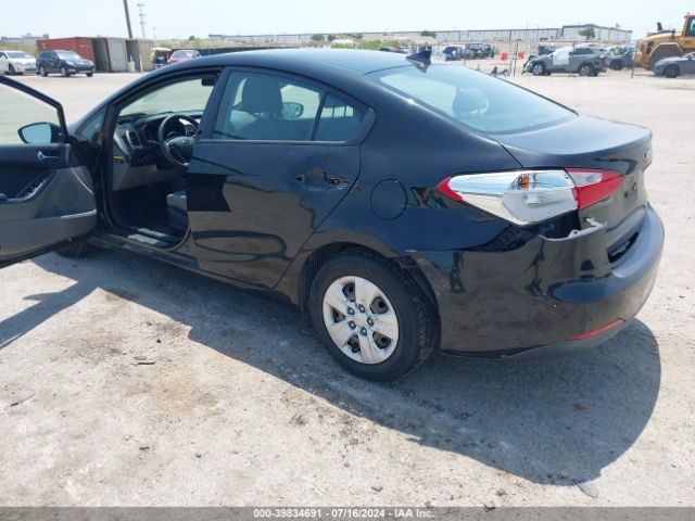 KNAFK4A6XF5381590 KIA FORTE LX