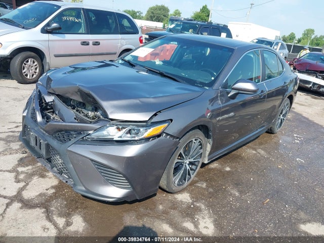 Toyota CAMRY SE 2018 4T1B11HK6JU065491 Image 2
