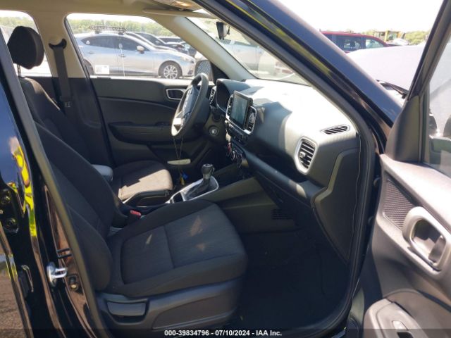 KMHRB8A31RU321801 Hyundai Venue Se