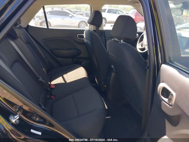 KMHRB8A31RU321801 Hyundai Venue Se