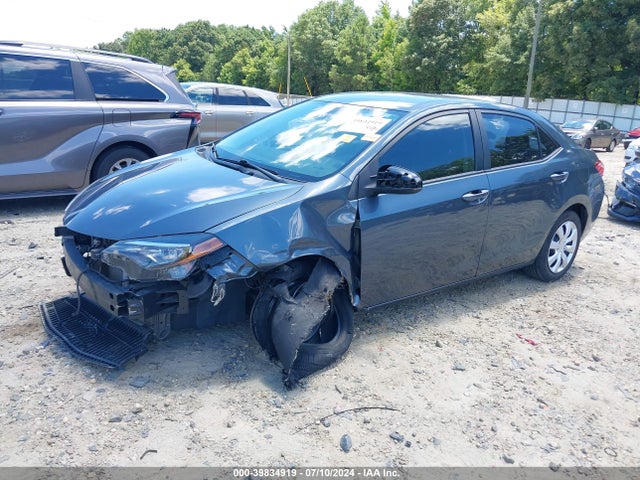 Toyota COROLLA LE 2019 2T1BURHE2KC137113 Image 2