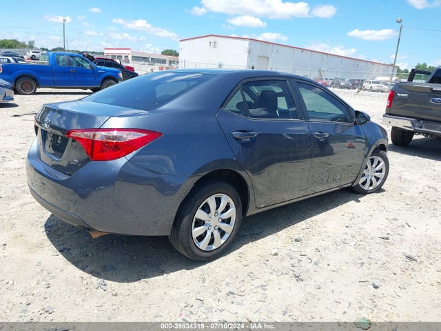 Toyota COROLLA LE 2019 2T1BURHE2KC137113 Image 4