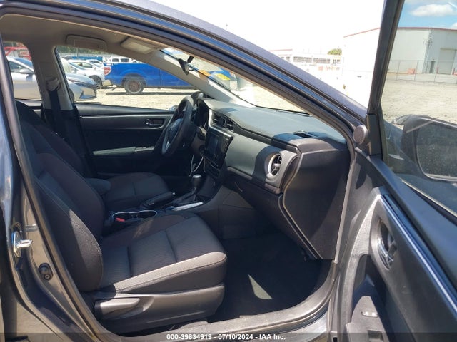 Toyota COROLLA LE 2019 2T1BURHE2KC137113 Image 5