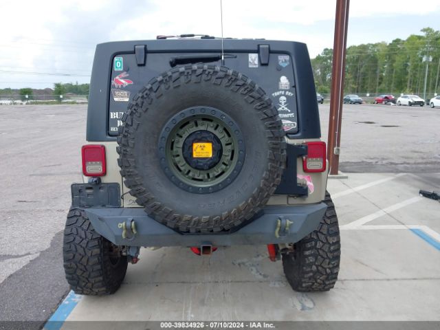 1C4BJWDG3HL613191 Jeep Wrangler Unlimited Willys Wheeler