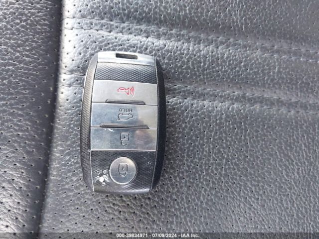 5XYKWDA70FG602992 KIA Sorento Sx V6