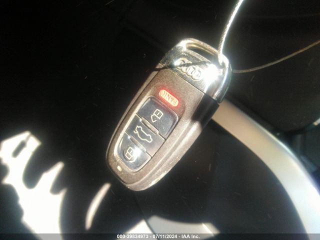 WAUBFAFL1GN011727 Audi A4 2.0t Premium