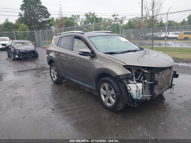 Toyota Rav4 Xle 2015 JTMRFREVXFD148625 головне зображення
