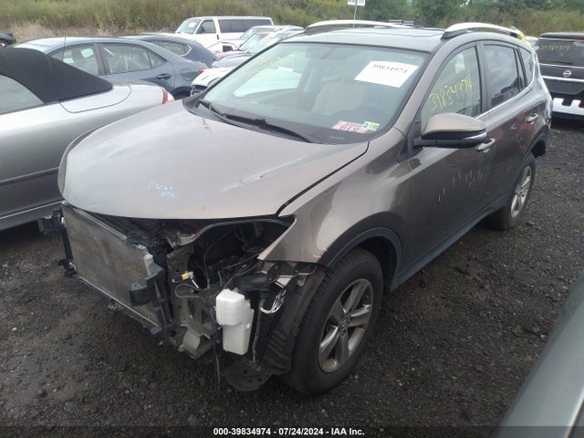 Toyota Rav4 Xle 2015 JTMRFREVXFD148625 Image 2
