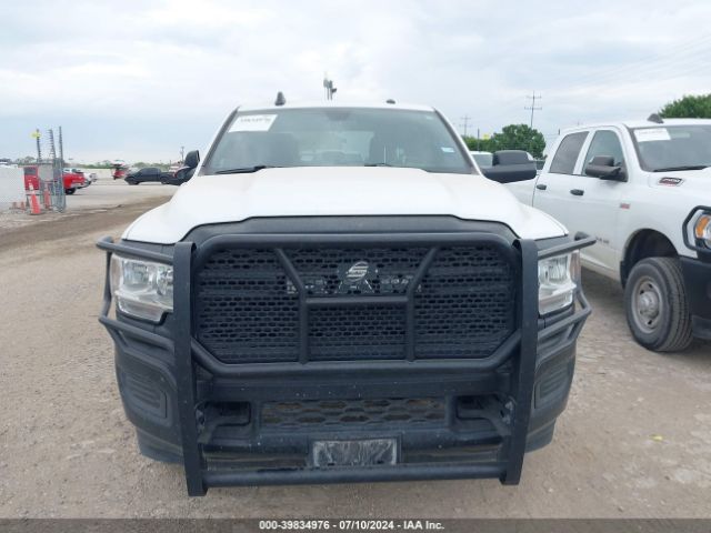 3C6UR5HJ2NG155080 RAM 2500 Tradesman  4x4 8' Box