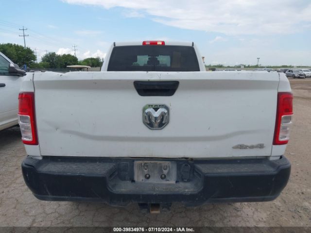 3C6UR5HJ2NG155080 RAM 2500 Tradesman  4x4 8' Box