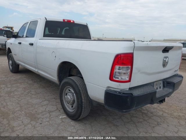 3C6UR5HJ2NG155080 RAM 2500 Tradesman  4x4 8' Box