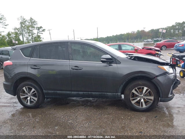 Toyota Rav4 Xle 2018 JTMWFREV6JJ204654 Image 13