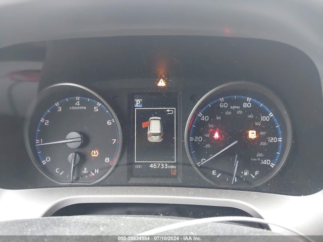 Toyota Rav4 Xle 2018 JTMWFREV6JJ204654 Image 15