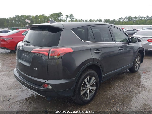 Toyota Rav4 Xle 2018 JTMWFREV6JJ204654 Image 4