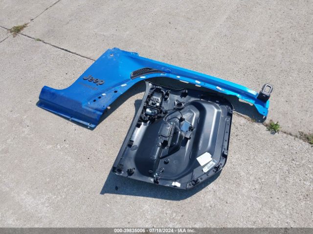 1C4HJXDG7NW224144 Jeep Wrangler Unlimited Sport 4x4