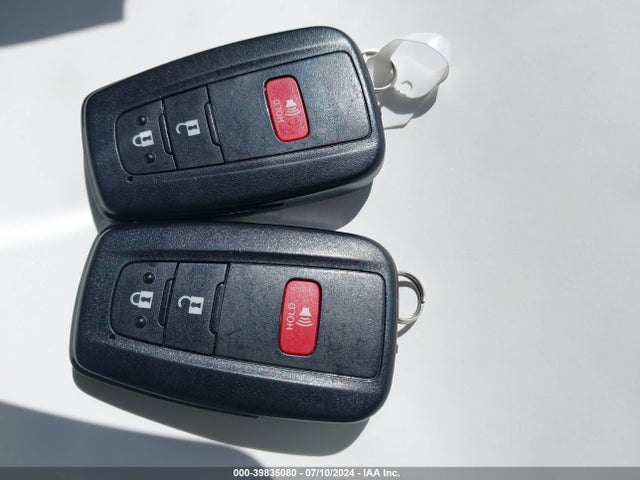 Toyota Prius Three 2016 JTDKARFU3G3502708 Image 11