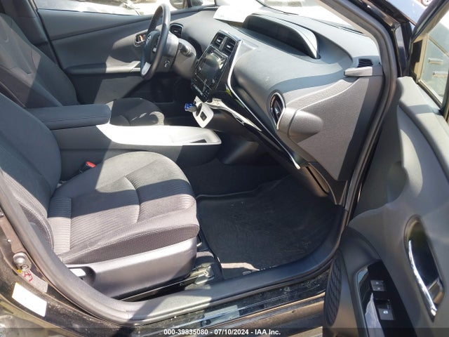 Toyota Prius Three 2016 JTDKARFU3G3502708 Image 5