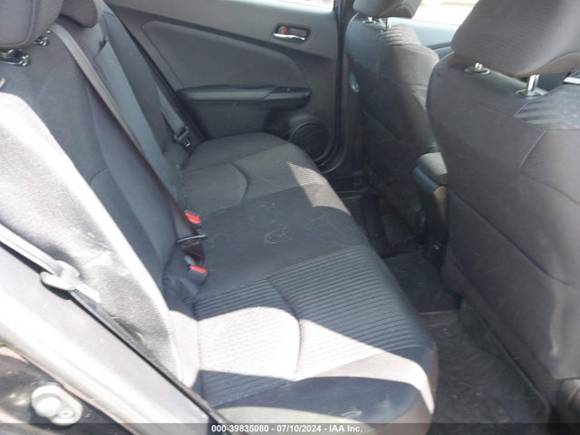 Toyota Prius Three 2016 JTDKARFU3G3502708 Image 8
