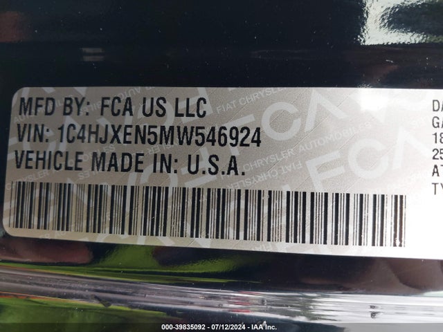 1C4HJXEN5MW546924 Jeep Wrangler Unlimited Sahara 4x4