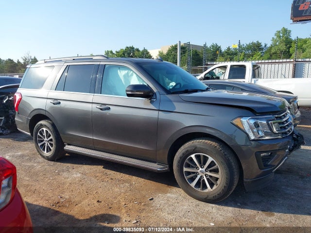 1FMJU1HT7LEA25400 Ford Expedition Xlt