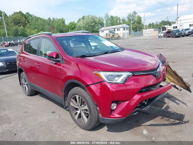 Toyota Rav4 Xle 2018 JTMRFREV0JD258186 главное изображение