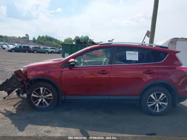 Toyota Rav4 Xle 2018 JTMRFREV0JD258186 Image 14