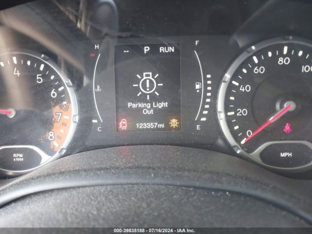 ZACCJBBTXGPD91112 Jeep Renegade 75th Anniversary