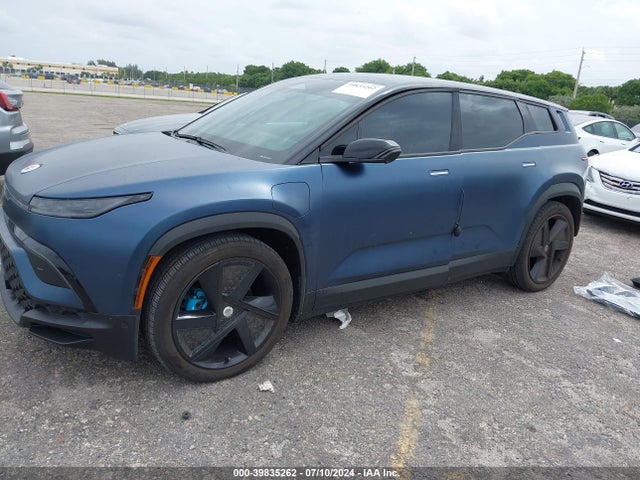Fisker Ocean One 2023 VCF1ZBU22PG004702 Image 2