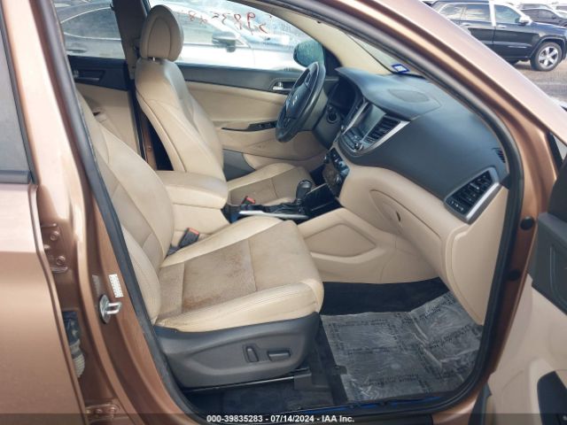KM8J3CA29HU473893 Hyundai Tucson Limited