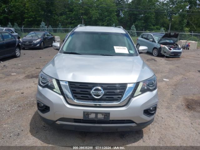5N1DR2MM9JC607428 Nissan Pathfinder Sv