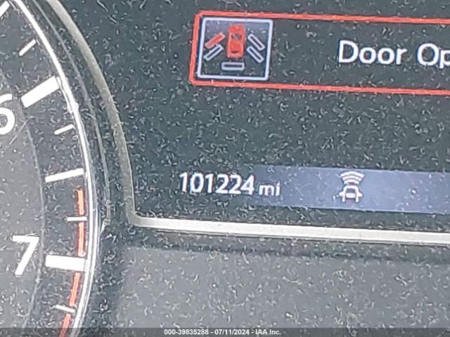 5N1DR2MM9JC607428 Nissan Pathfinder Sv