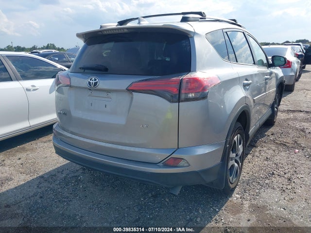 Toyota RAV4 LE 2017 2T3ZFREV0HW357250 Image 4