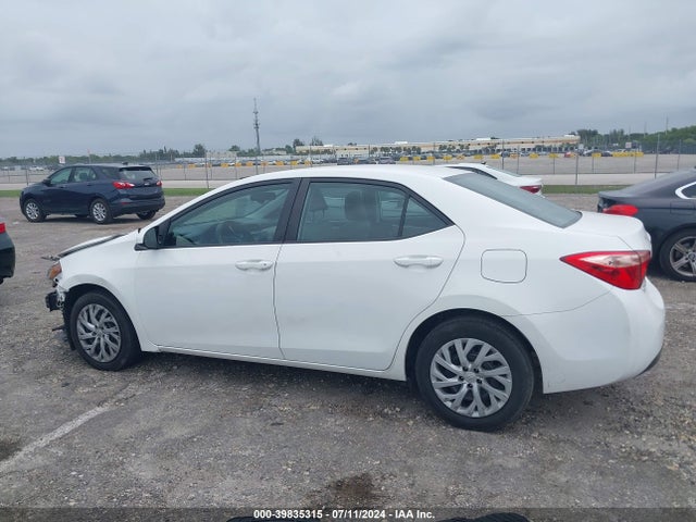 Toyota COROLLA LE 2017 5YFBURHE7HP644548 Image 14