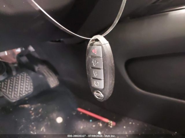 5N1DR2MM4HC663755 Nissan Pathfinder Sv