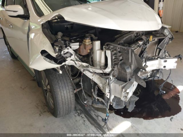 5N1DR2MM4HC663755 Nissan Pathfinder Sv