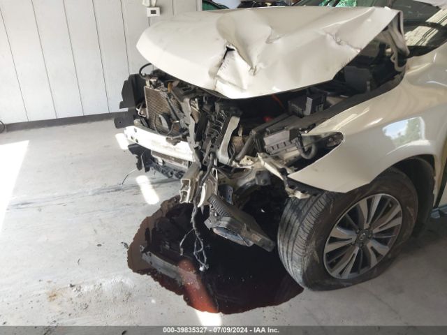 5N1DR2MM4HC663755 Nissan Pathfinder Sv