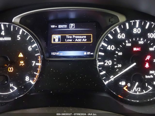 5N1DR2MM4HC663755 Nissan Pathfinder Sv