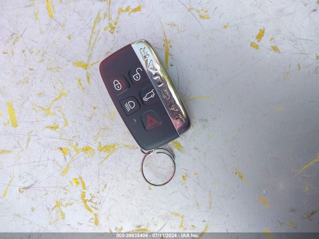 2020 JAGUAR F-PACE SADCM2FV7LA635333 Photo 10