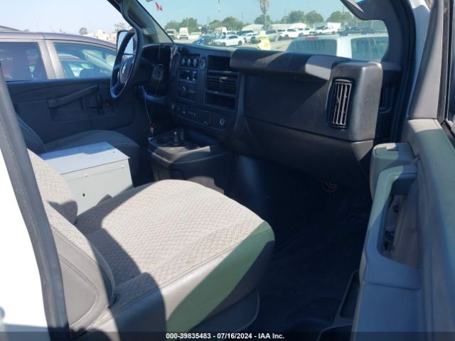 1GCWGAFP4J1337749 Chevrolet Express 2500 Work Van