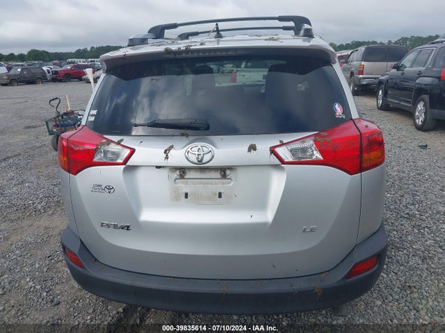 Toyota RAV4 LE 2014 JTMZFREV4E5018588 Image 16