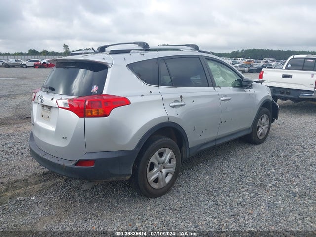 Toyota RAV4 LE 2014 JTMZFREV4E5018588 Image 4